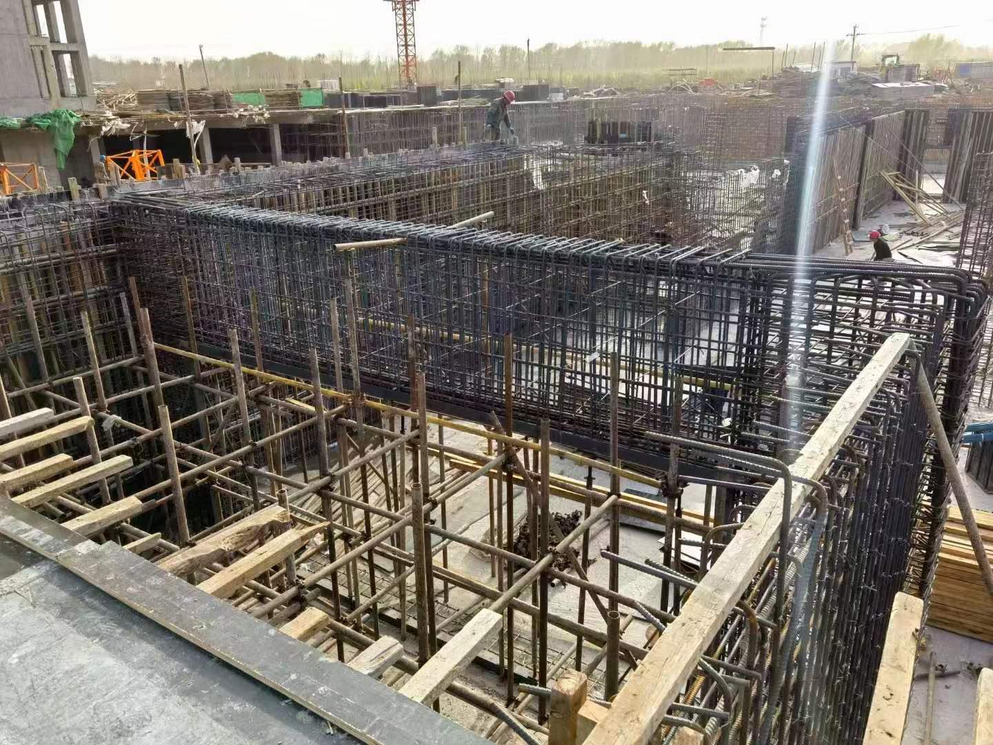 许昌建筑基础筏板施工时混凝土有哪些常见问题?